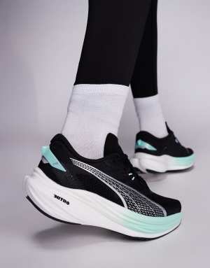 Puma Deviate Nitro 3 trainers black and turquoise
