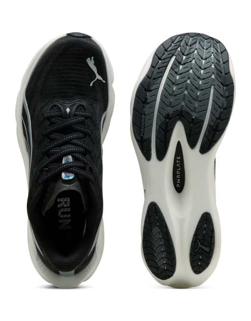 Puma Deviate Nitro 4 running trainers in black, 4 of 4