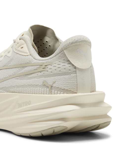 Puma Deviate pure nitro running shoes in white, 2 of 4