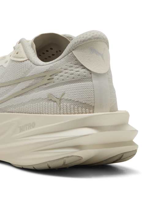 Puma Deviate pure nitro running shoes in white, 2 of 4
