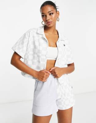 checker board shirt