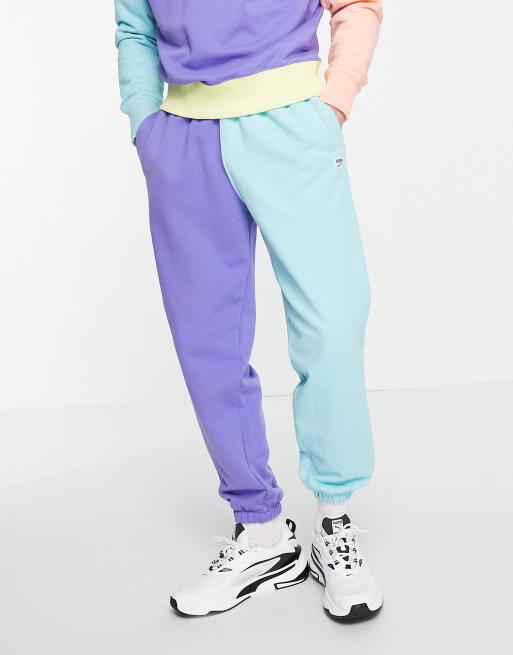 Nike jogger best sale pastel color block