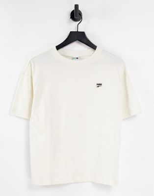 Puma Downtown logo oversized t-shirt in off white - ASOS Price Checker