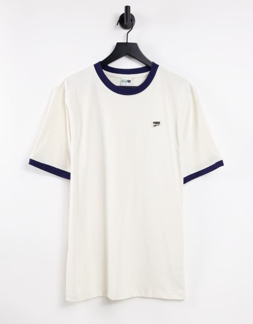 Wade Såkaldte konkurrence Puma Downtown small logo ringer t-shirt in off white | ASOS