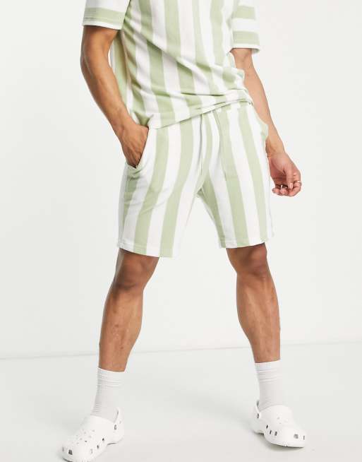 No Boundaries Men's Terrycloth Shorts