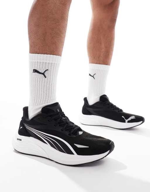 Puma Electrify Nitro 4 trainers in black, 3 of 5