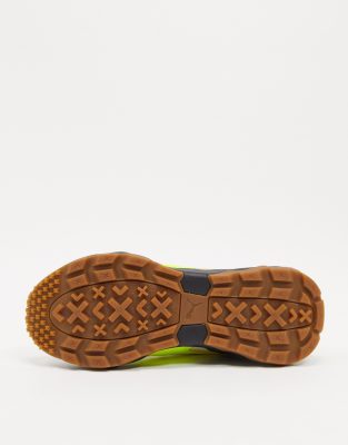 puma ember trail trainers in black & stone