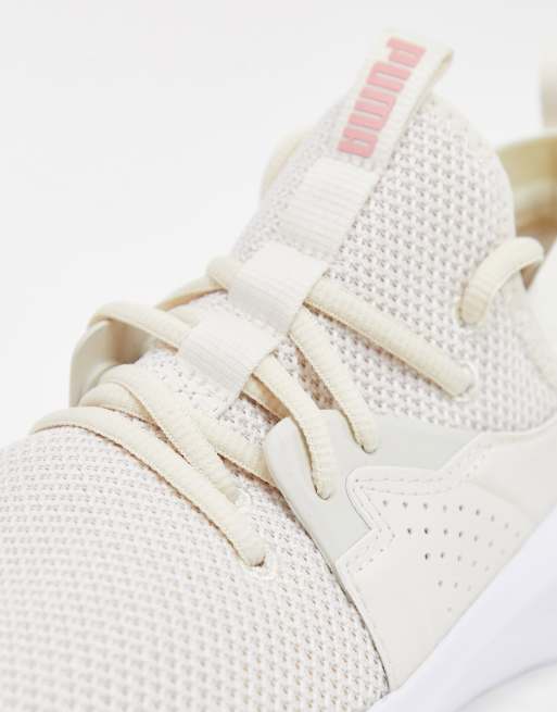 Puma hot sale emergence white