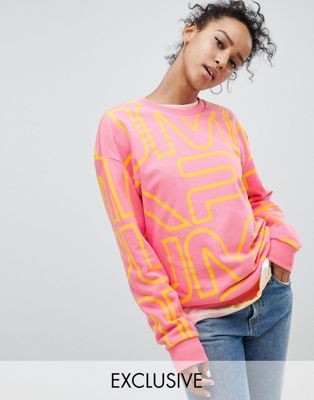 Puma – Endast hos ASOS – Rosa sweatshirt med heltäckande logga