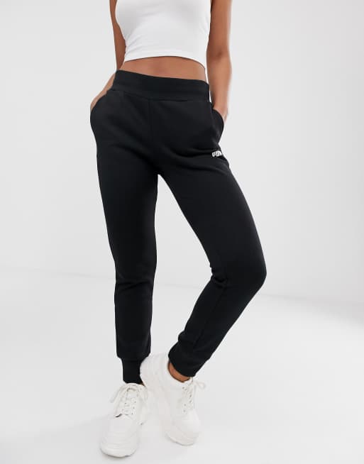 Puma essentials hot sale black sweatpants