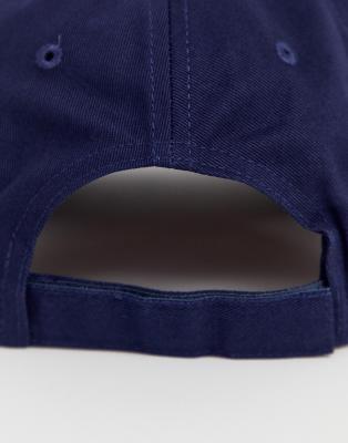 Thumbnail 3 of 4