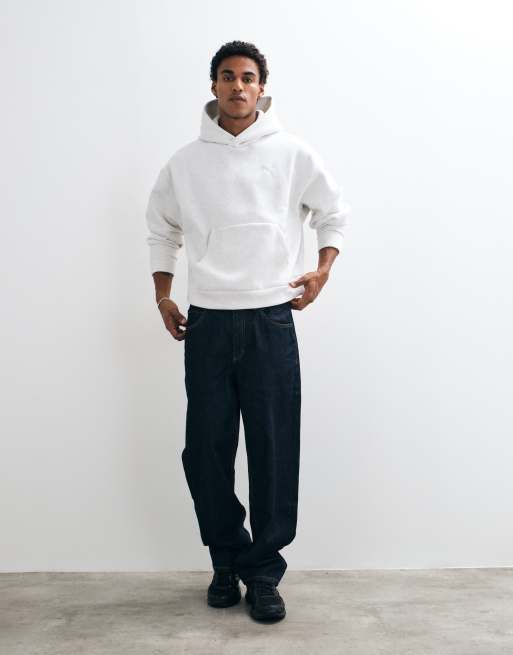 Puma Essentials heavy fleece boxy hoodie oversized in white, 2 of 5