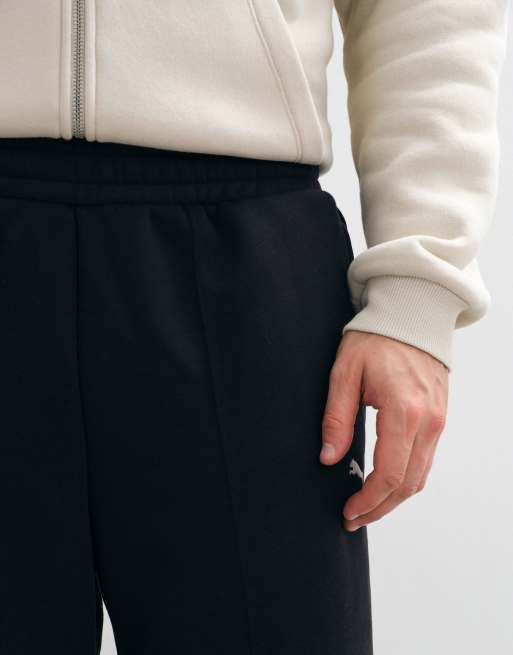 Puma Essentials heavy fleece relaxed sweatpants in black, 3 of 5