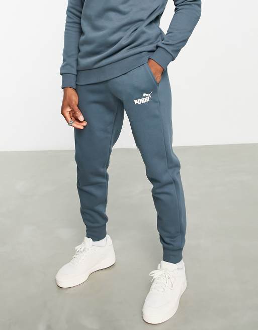 Puma Essentials Joggingbroek met klein logo in donkerblauw ASOS