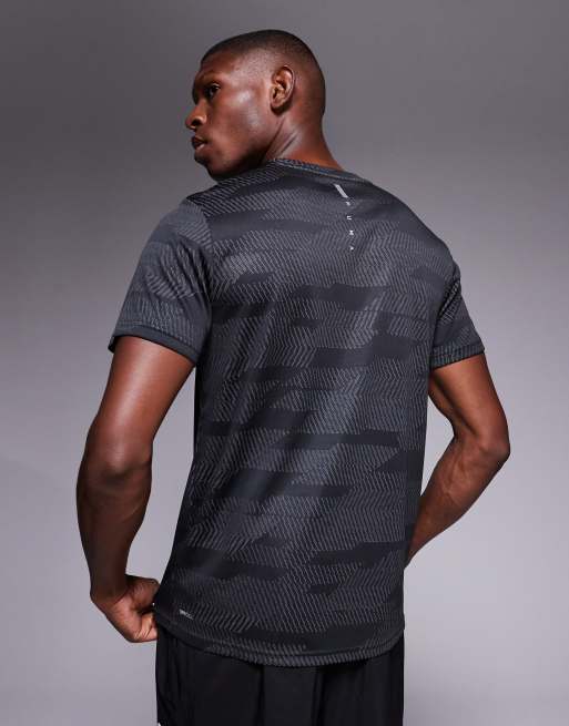 Puma Flex Jacquard t-shirt in black, 3 of 5