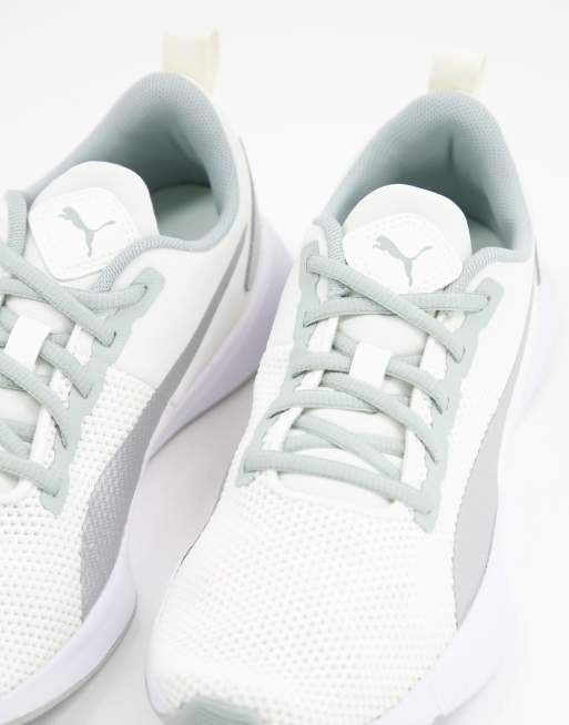 PUMA – Fly Runner – Sneaker in Marshmallow-Farben, 2 von 4
