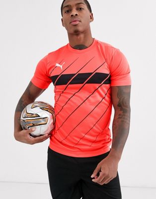 Puma – Fotboll – Orangefärgad t-shirt med tryck