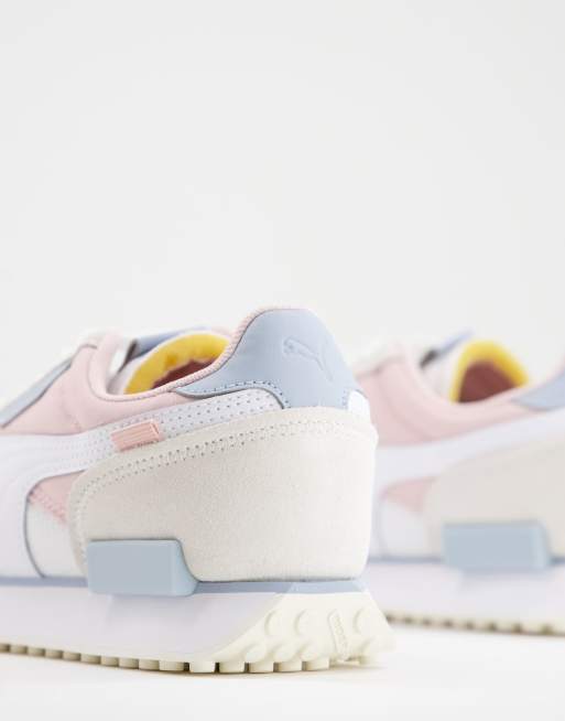 Puma rose et sale bleu