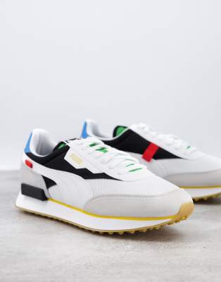 PUMA FUTURE RIDER SNEAKERS IN WHITE,37338401