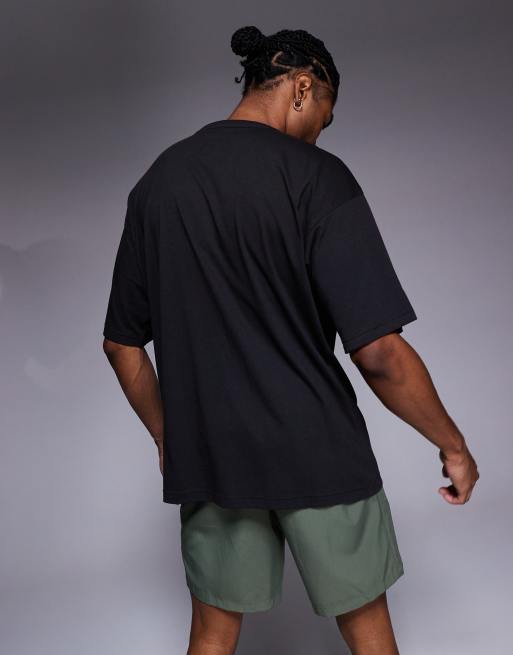 PUMA Graphic oversized training t-shirt in black, 3 of 5