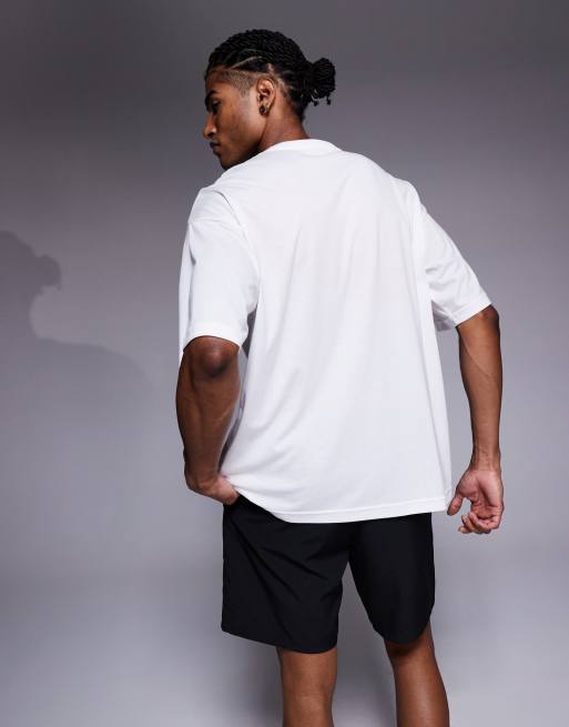 PUMA Graphic oversized training t-shirt in white, 3 of 5