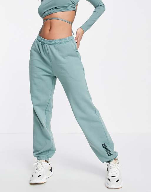 Puma jogger in washed green | ASOS