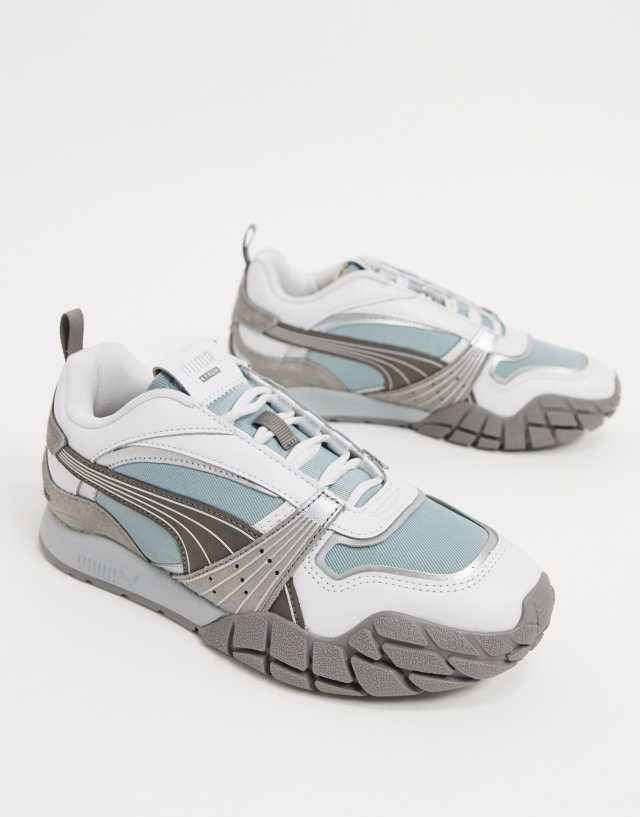 Puma Kyron sneakers in gray