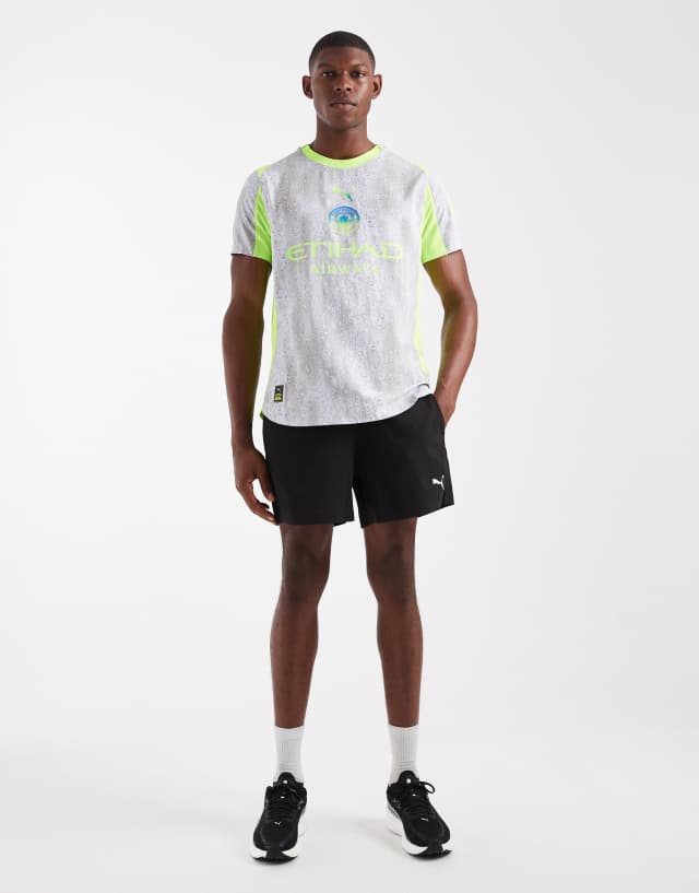 Puma Manchester City 25/26 authentic third jersey in light grey | ASOS