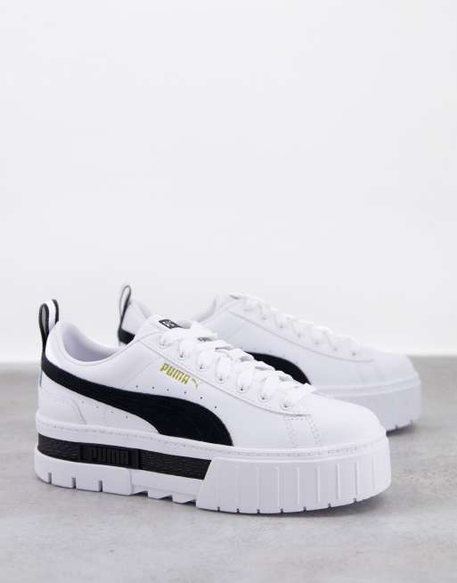 Puma - Mayze - Flatform-sneakers i hvid og sort