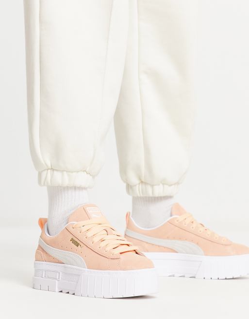 Peach pumas shop