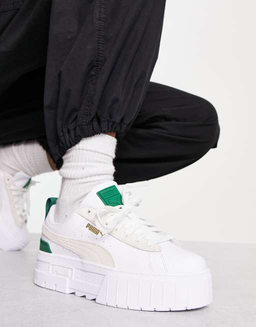 PUMA - Mayze - Sneakers bianche con dettagli verdi