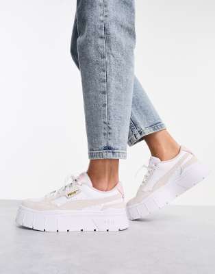 PUMA - Mayze Stack - Sneaker in Weiß und Rosa