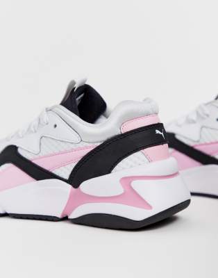 puma rosa e bianche