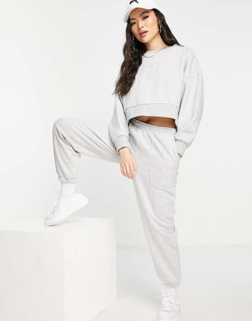 Puma - Oversized recht sweatshirt in grijs, exclusief bij ASOS, 4 van 4