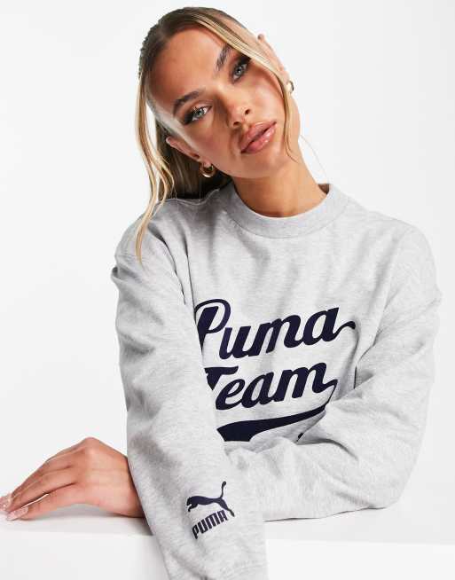 Puma - Oversized sweatshirt in collegestijl in grijs
