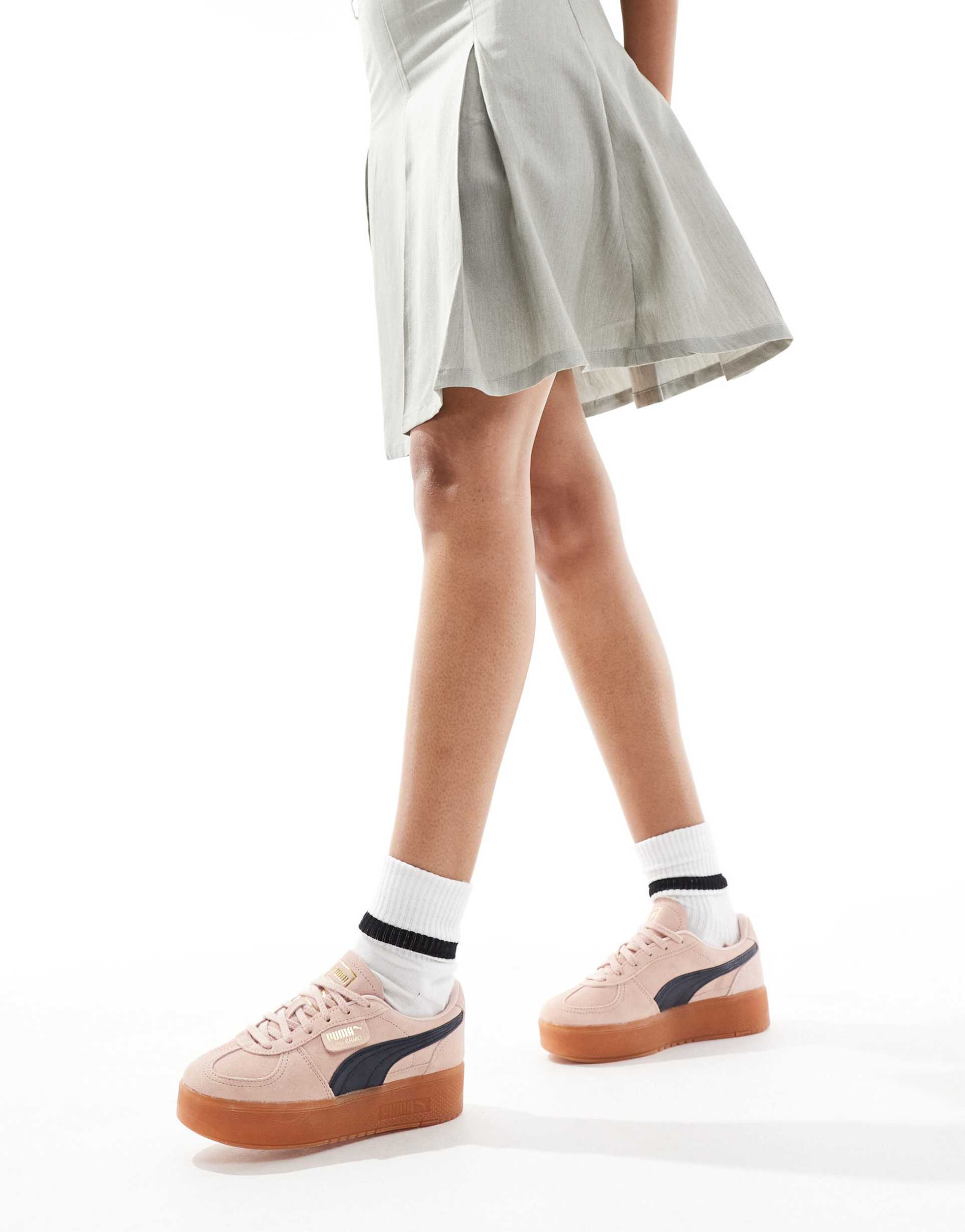 puma palermo eleveta sneakers in baby pink & navy