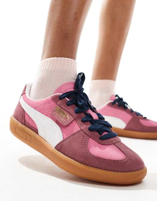 Hot pink pumas women's online