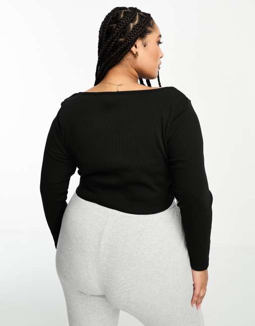 PUMA Plus Classics long sleeve crop top in black, 3 of 4