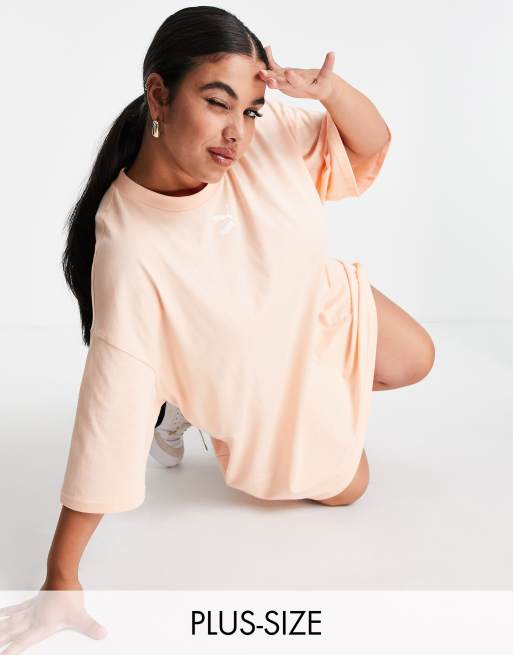 Puma Plus - Essentials - T-shirtjurk met logo in perzikkleur