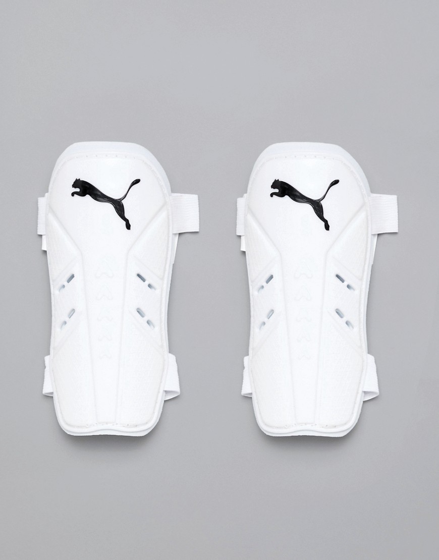 Puma pro Training slip guard Football shin pads in white 3064301