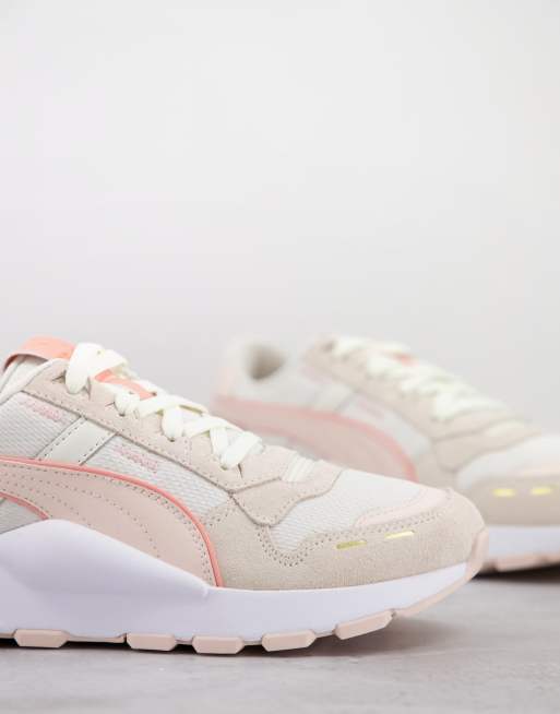 Puma RS 2.0 Sneakers in cream and pink ASOS