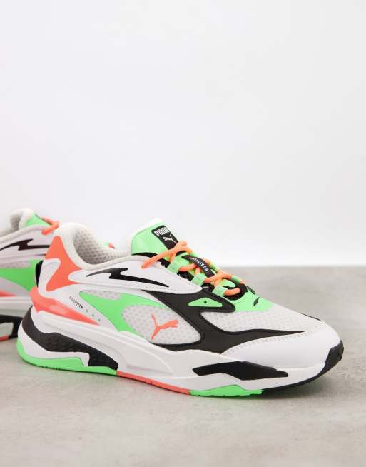 Neon green puma on sale sneakers