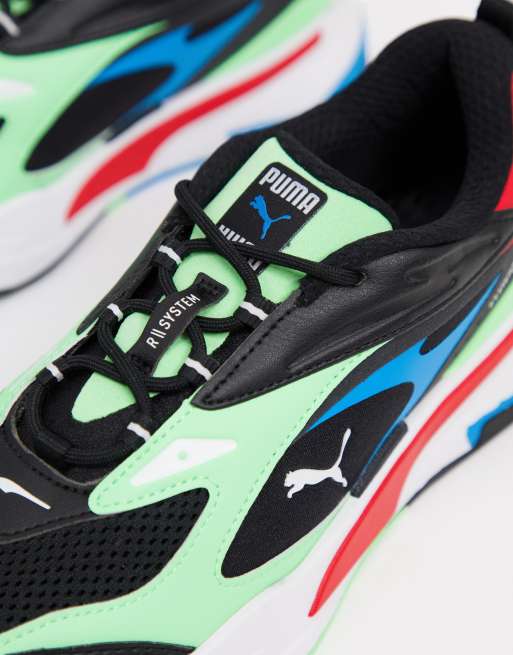 Black and lime on sale green puma shoes