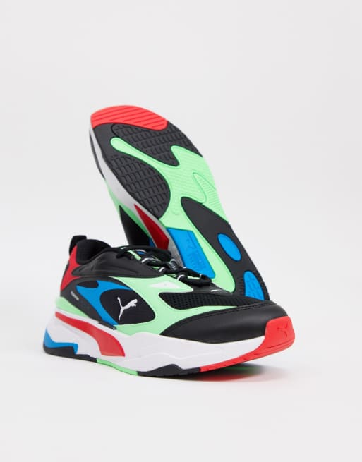 Black and neon clearance green puma shoes