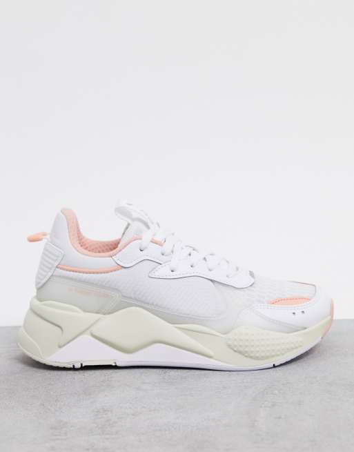 Peach and shop white pumas