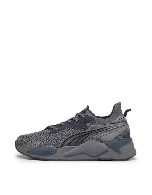 Dark grey shop pumas