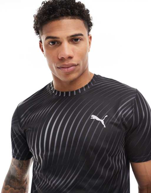 PUMA Run Favourite t shirt in black