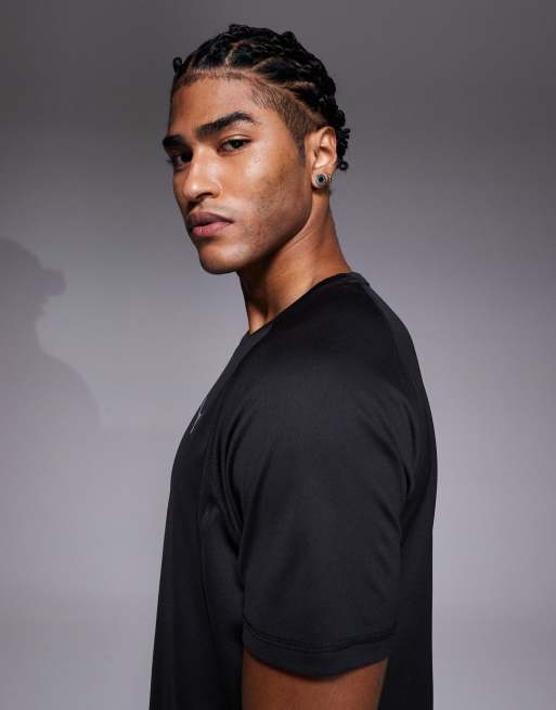 Puma Run Velocity t-shirt in black, 4 of 5