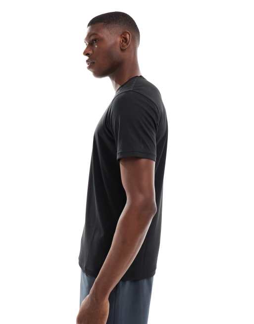 PUMA – Running Faster – Czarny T-shirt z nadrukiem, 4 z 5