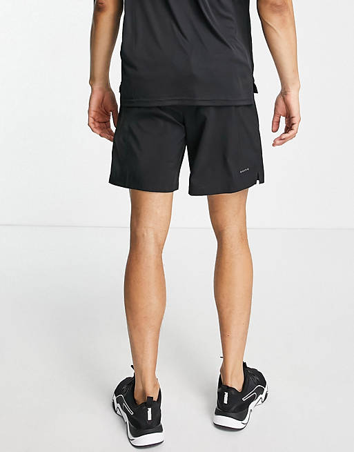  Puma Running Favourite 7inch shorts in black 